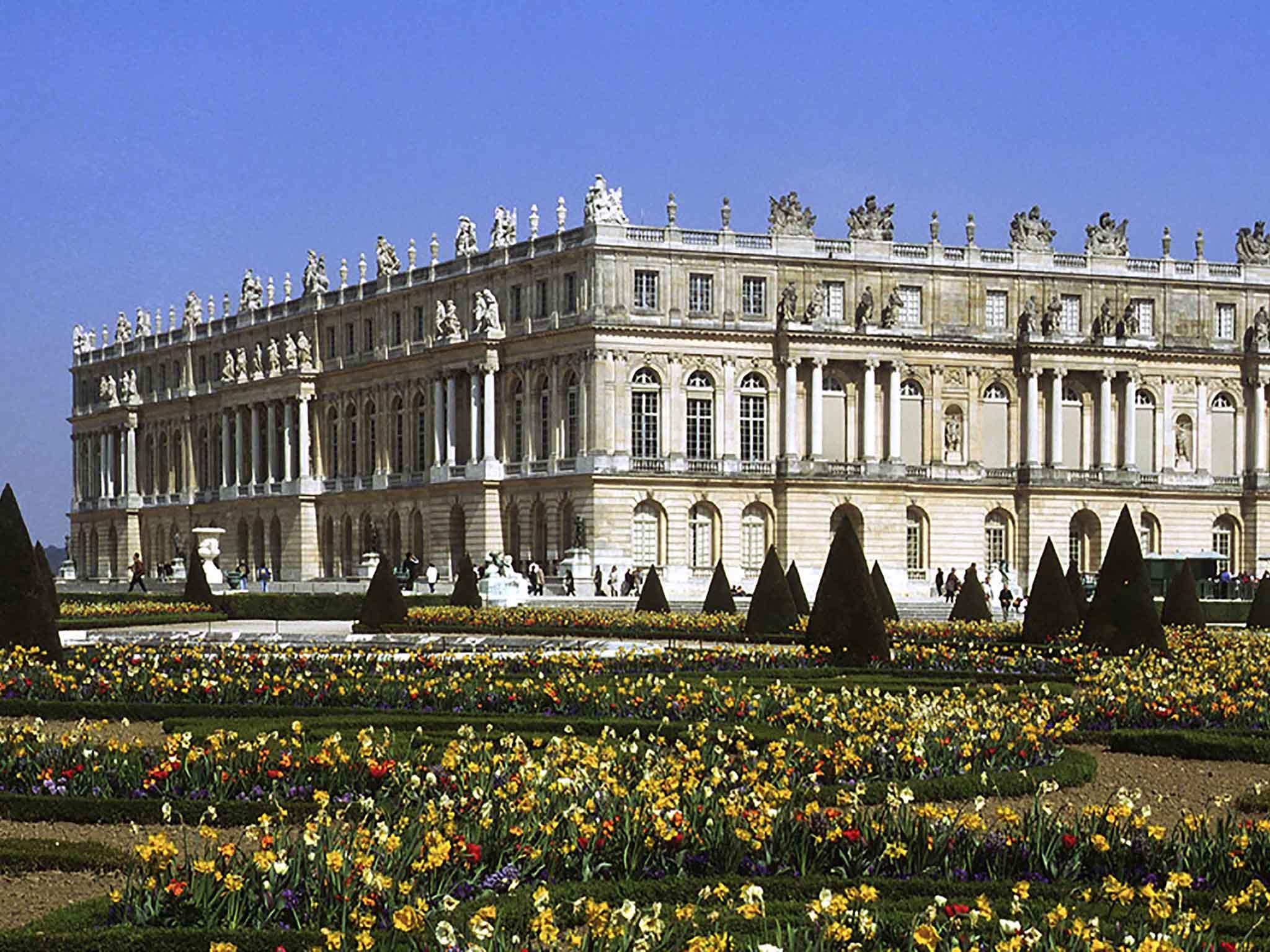 B&B Hotel Versailles Le Chesnay Льо Шене Екстериор снимка